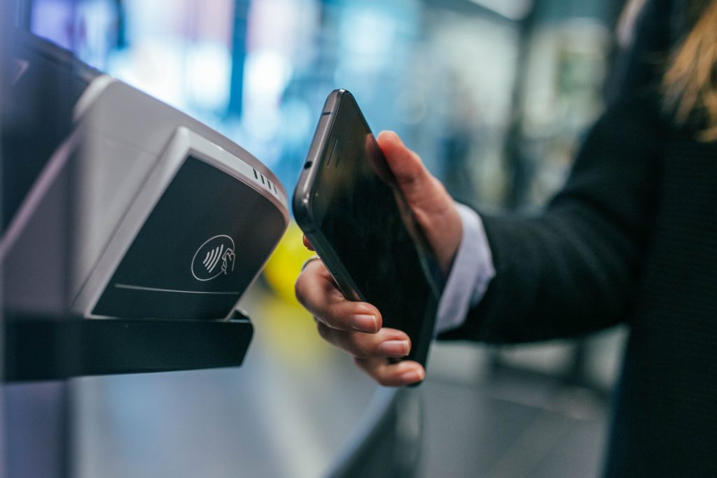 using contactless credit cards